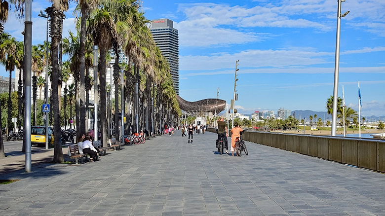 Barcelona 48-hour itinerary through the Gothic Quarter, Eixample, Sagrada Família, Gràcia and the waterfront