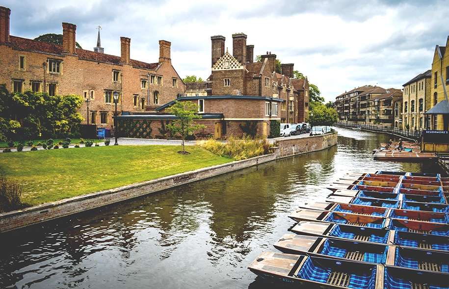 Easy UK weekend city breaks by rail, coast and historic streets