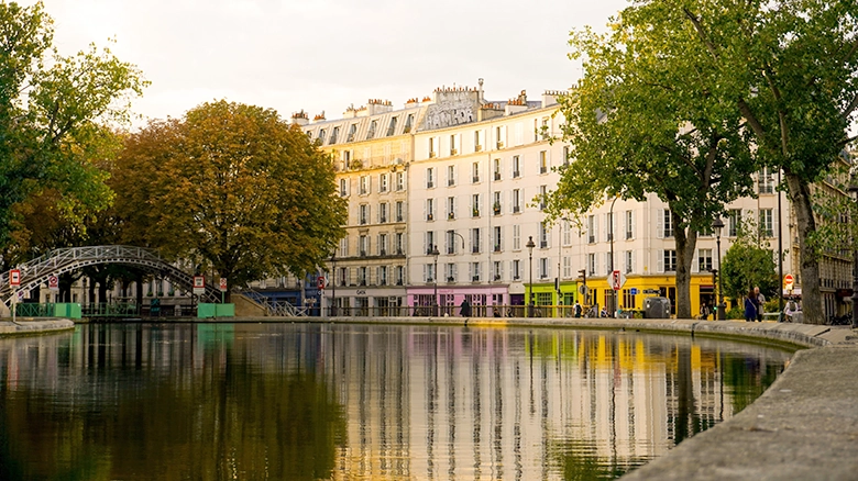 Quiet hidden spot in Paris away from the busiest tourist streets