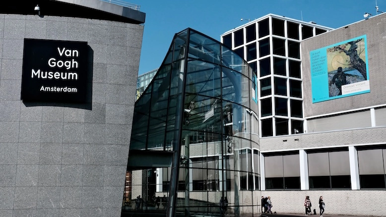 Where to stay in Amsterdam with canal, museum quarter and neighbourhood hotel areas